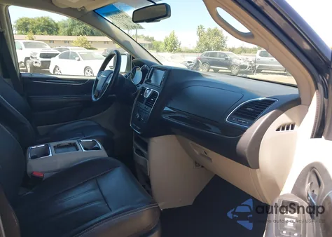 2014 Chrysler Town & Country Touring from USA, damaged, VIN 2C4RC1BG1ER159072